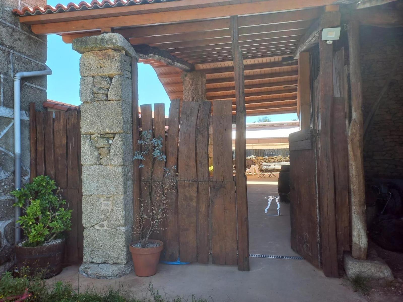 Pension O Corazon Da Ribeira Sacra La Teijeira المظهر الخارجي الصورة