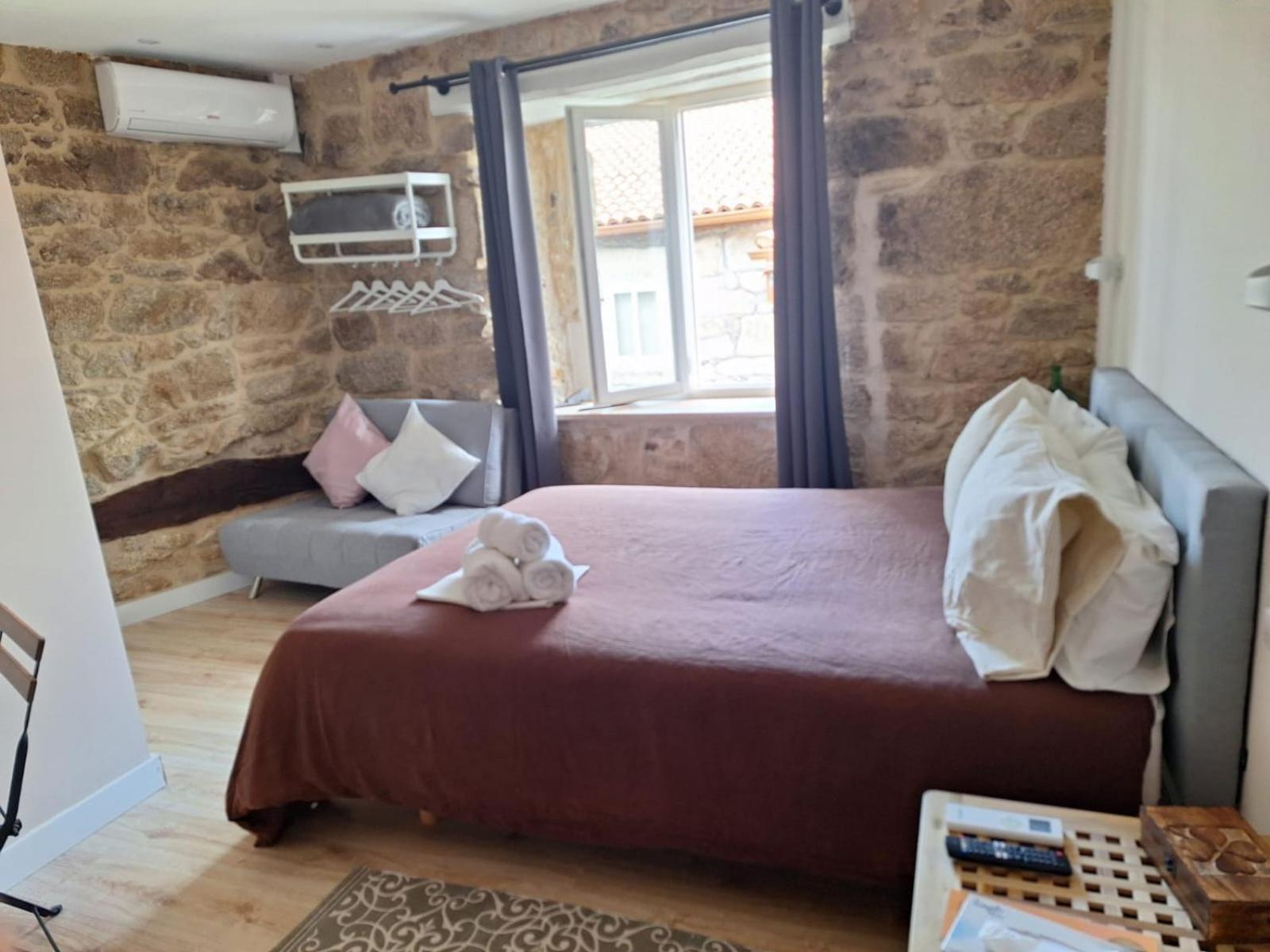 Pension O Corazon Da Ribeira Sacra La Teijeira المظهر الخارجي الصورة